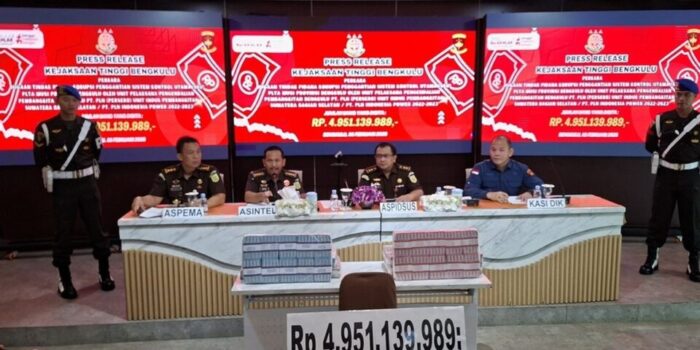 Total pengembalian kerugian keuangan negara yang diterima Kejati Bengkulu mencapai Rp4,95 miliar.